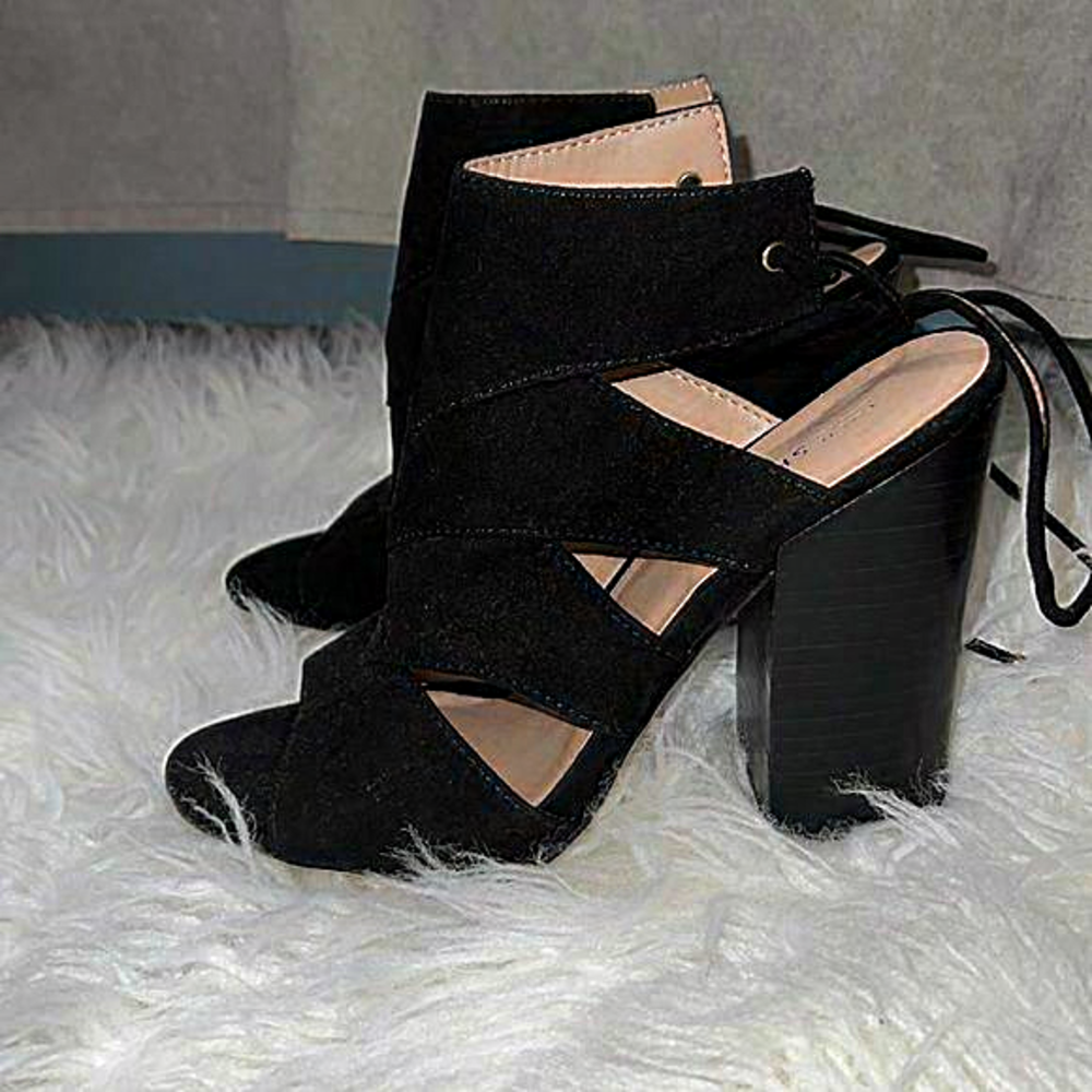 Call it spring lace up‎ back shoes